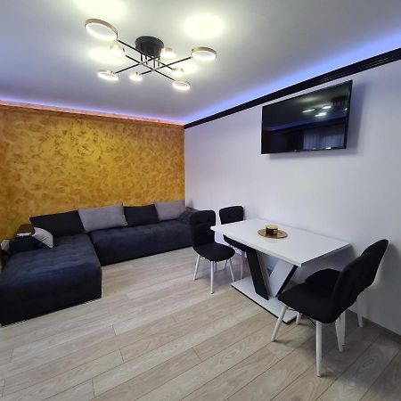 דירות Lupeni  Diamonds House 2 מראה חיצוני תמונה