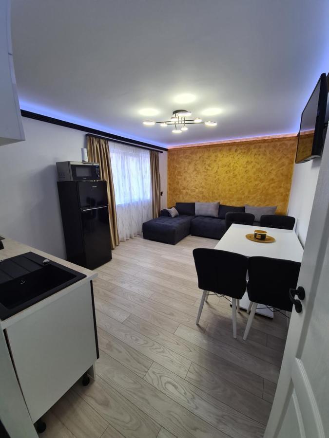 דירות Lupeni  Diamonds House 2 מראה חיצוני תמונה